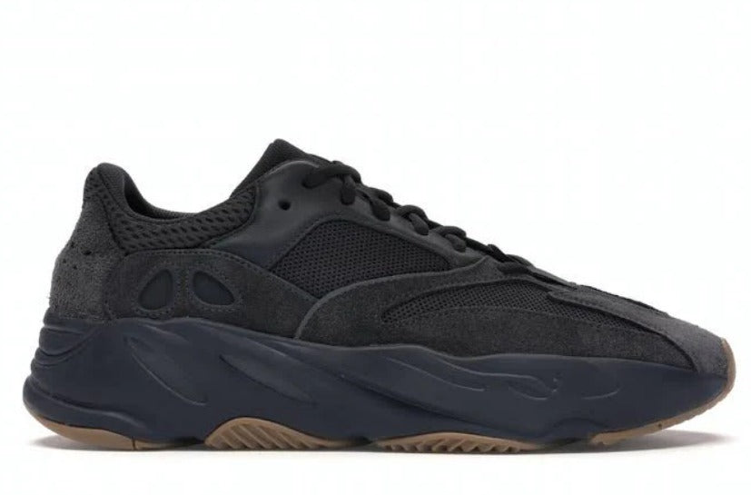 YEEZY 700 'UTILITY BLACK'