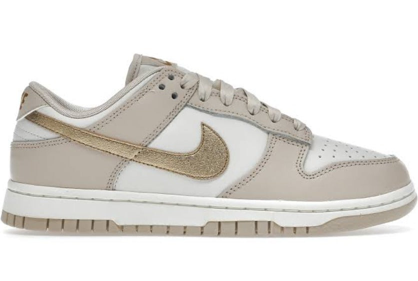 Nike Dunk 'Phantom Metalic Gold'